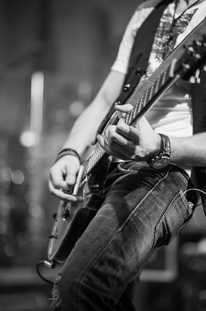 guitar-2089802_640